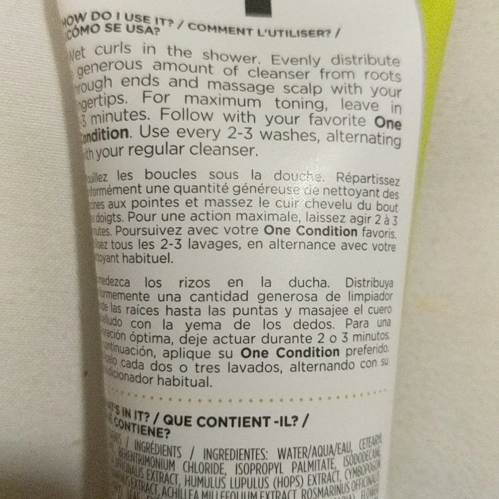 Anti-Brass zero lather curl cleanser